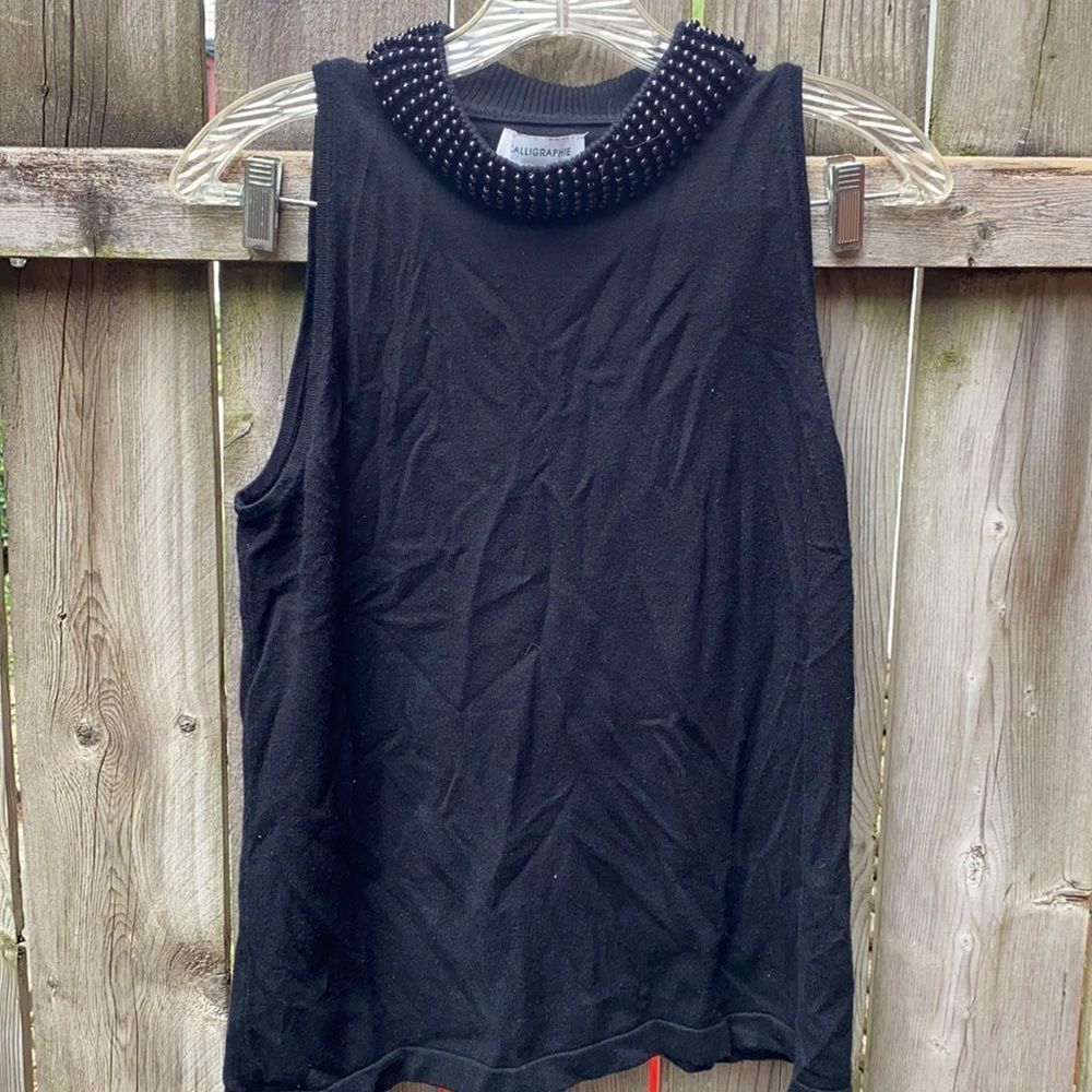 Beaded top sz. L